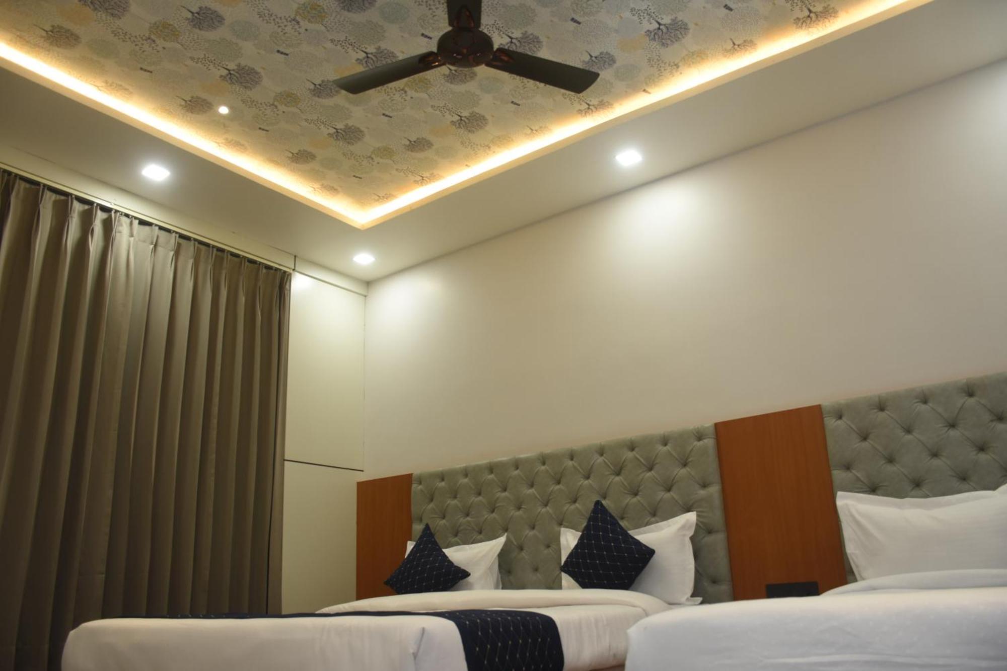 Hotel Pride Of Chittor Chittorgarh Εξωτερικό φωτογραφία