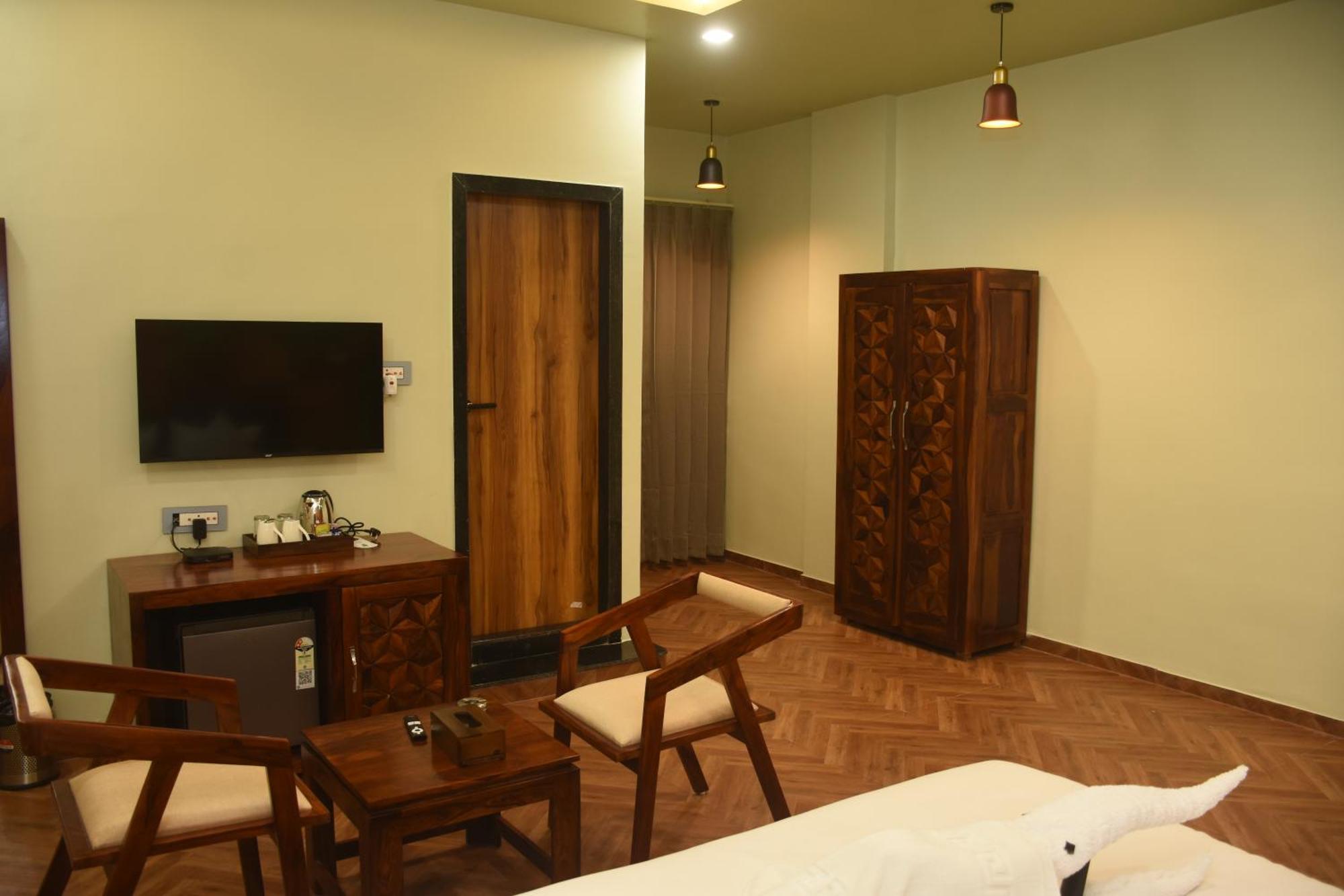 Hotel Pride Of Chittor Chittorgarh Εξωτερικό φωτογραφία