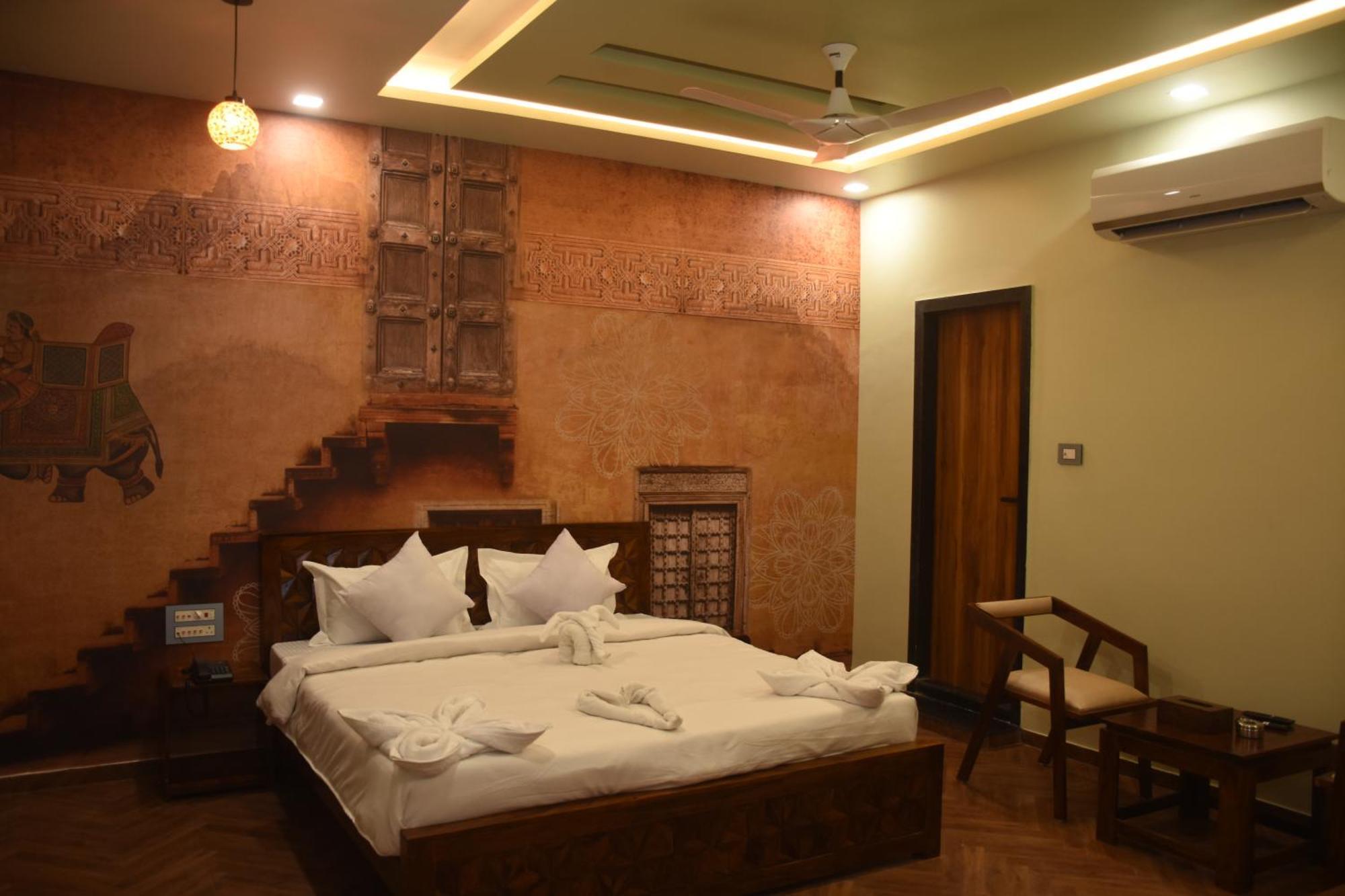Hotel Pride Of Chittor Chittorgarh Εξωτερικό φωτογραφία
